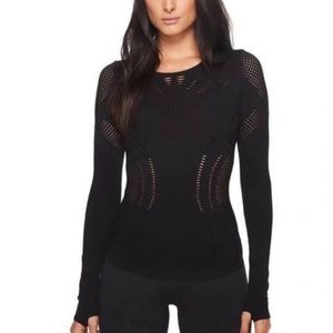 Alo Yoga Laser cut top in black